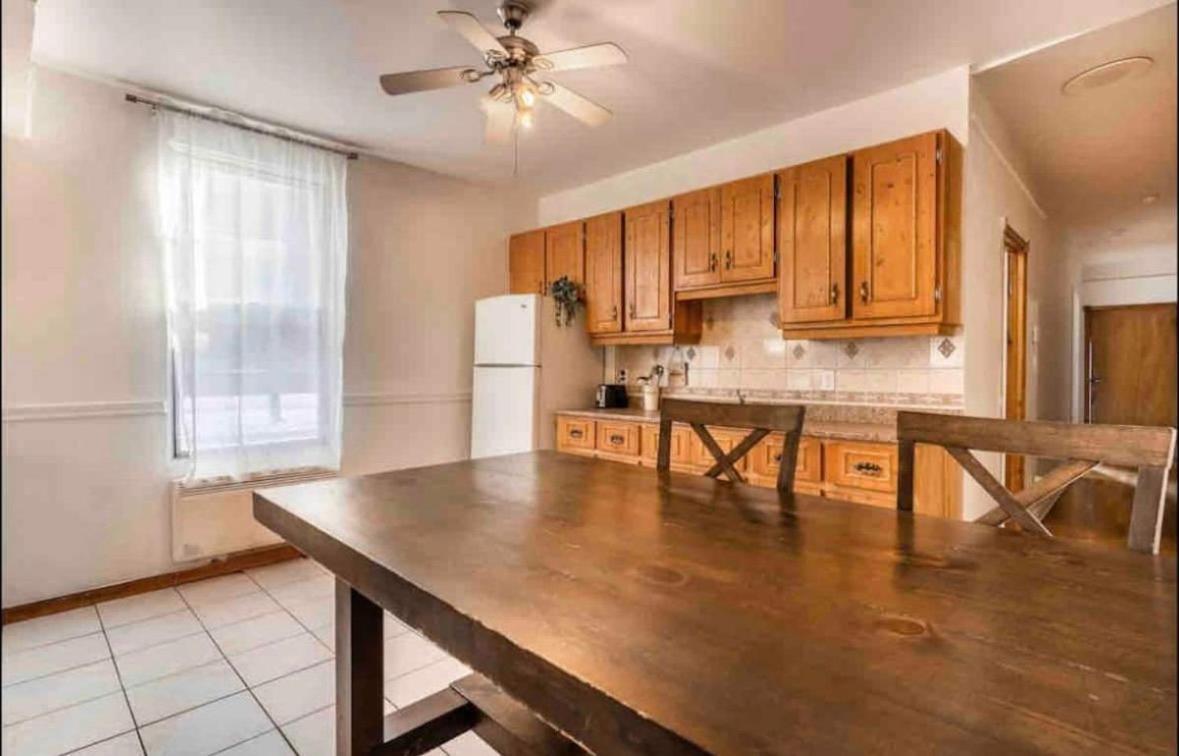 Full Unit Metro Verdun Pet Friendly *